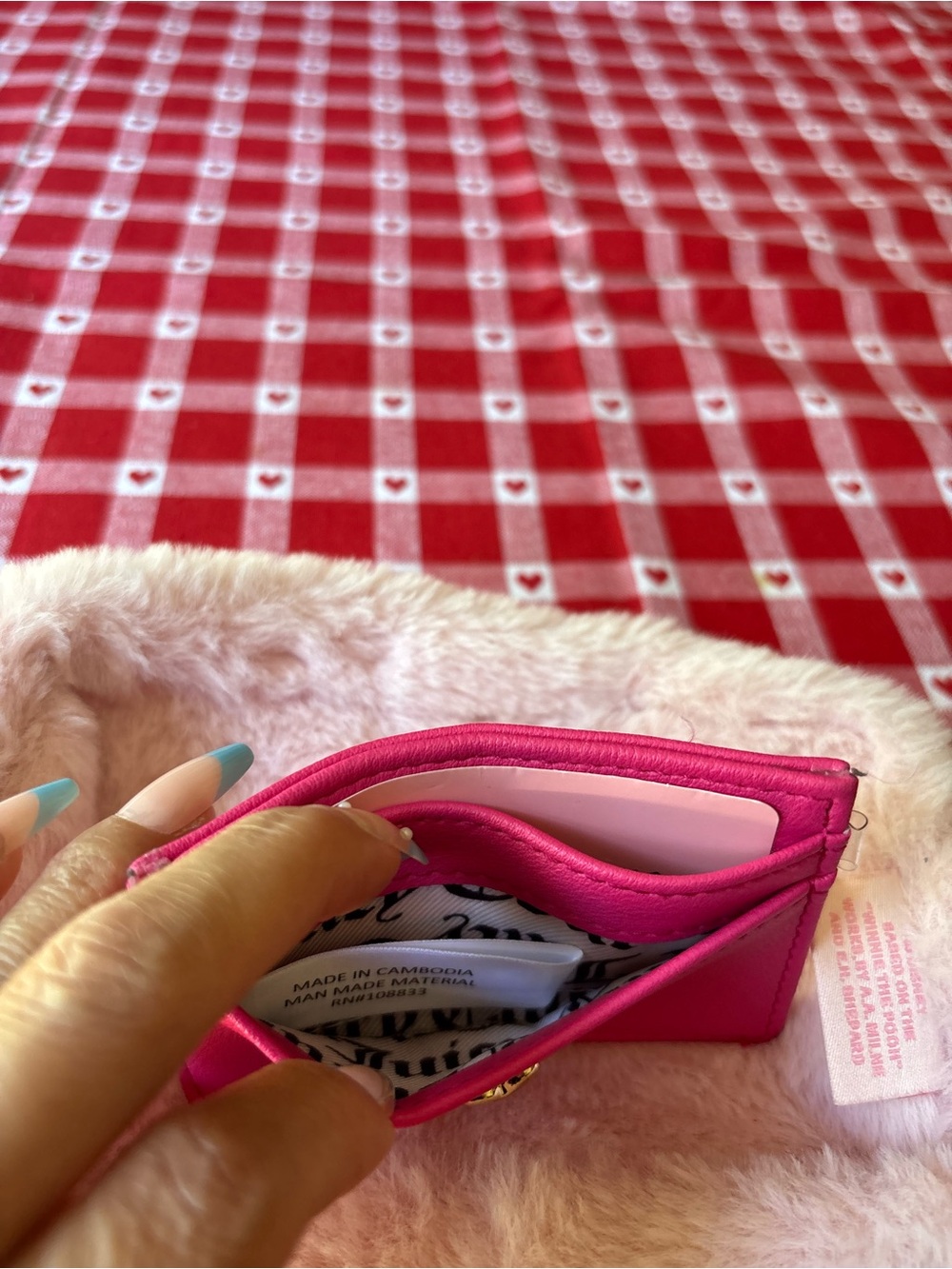 Juicy Couture Bright Pink Slim Card Wallet with Gold Logo - Picture 2 of 7